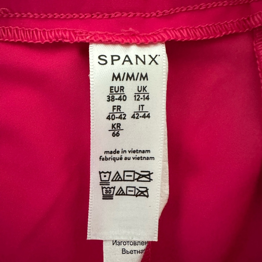 SPANX Bright Pink Shorts - Picture 2 of 5